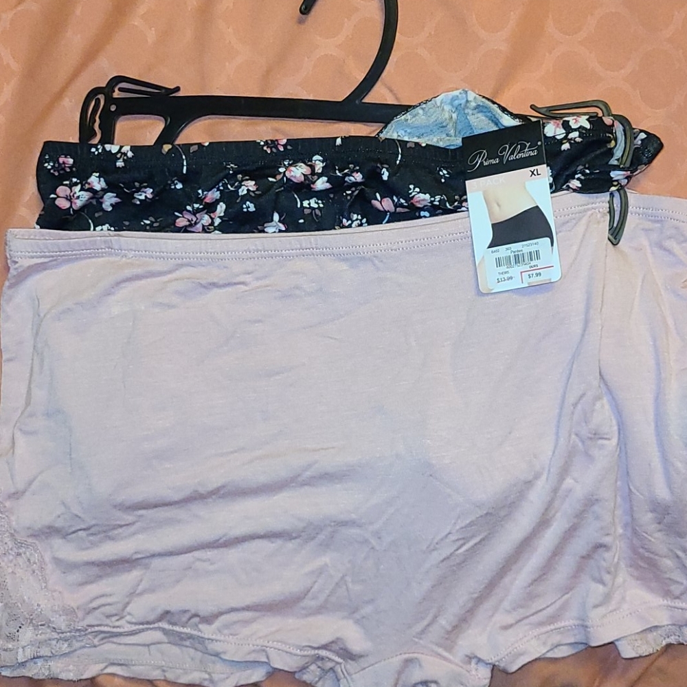 Boyshort panties